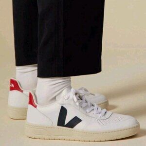 VEJA Women's V-10 Leather White Sneakers Nautico Pekin, Size 7